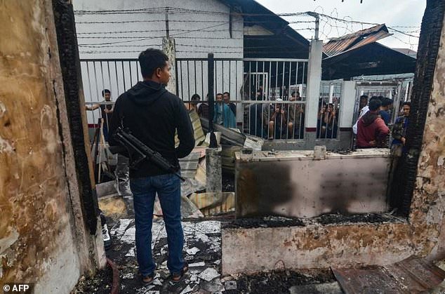 Pasca Rusuh Rutan Siak, 9 Narapidana Kabur masih Diburu Polisi